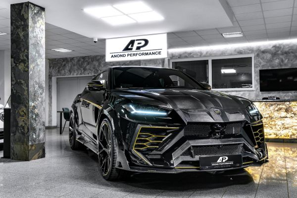 Lamborghini URUS Mansory