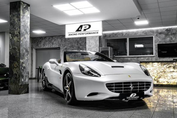 Ferrari California
