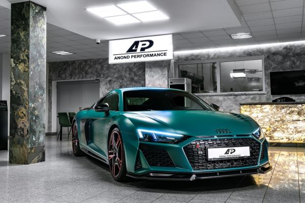 Audi R8