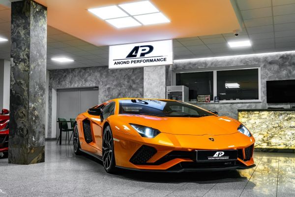 Lamborghini Aventador S