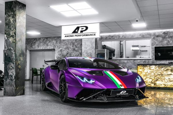 Lamborghini Huracan STO